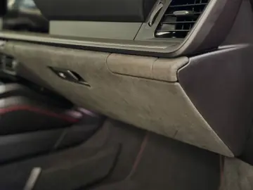 PORSCHE 911 Carrera GTS Cabrio 360 Carbon BOSE Mtx 18Weg