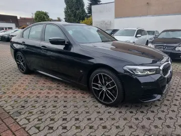 BMW 520 d M Sport-ACC-1HD-LEDER-20TKM-GARANTI-KAMERA