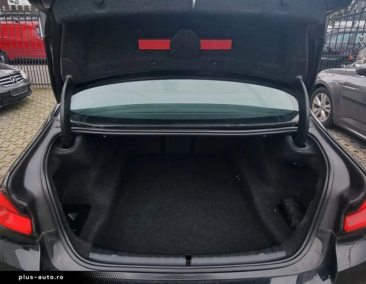 BMW 520 d M Sport-ACC-1HD-LEDER-20TKM-GARANTI-KAMERA