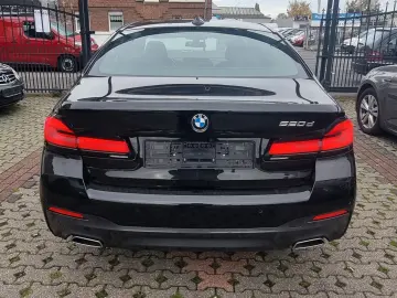 BMW 520 d M Sport-ACC-1HD-LEDER-20TKM-GARANTI-KAMERA