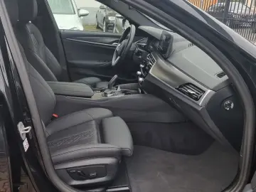 BMW 520 d M Sport-ACC-1HD-LEDER-20TKM-GARANTI-KAMERA