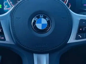 BMW 520 d M Sport-ACC-1HD-LEDER-20TKM-GARANTI-KAMERA