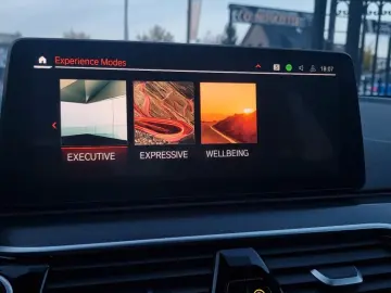 BMW 520 d M Sport-ACC-1HD-LEDER-20TKM-GARANTI-KAMERA