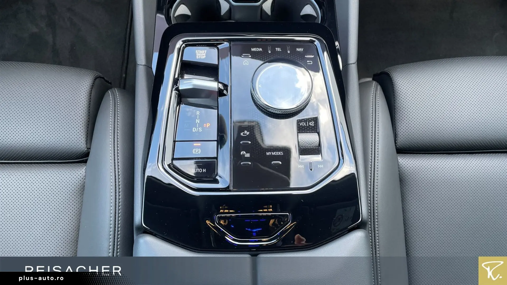 BMW 520i Lim adLED DrAss Park  Komfortzug. 18 LM