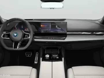 BMW 550e xDrive M SPORT B&W AHK PANO HuD DA PROF 360