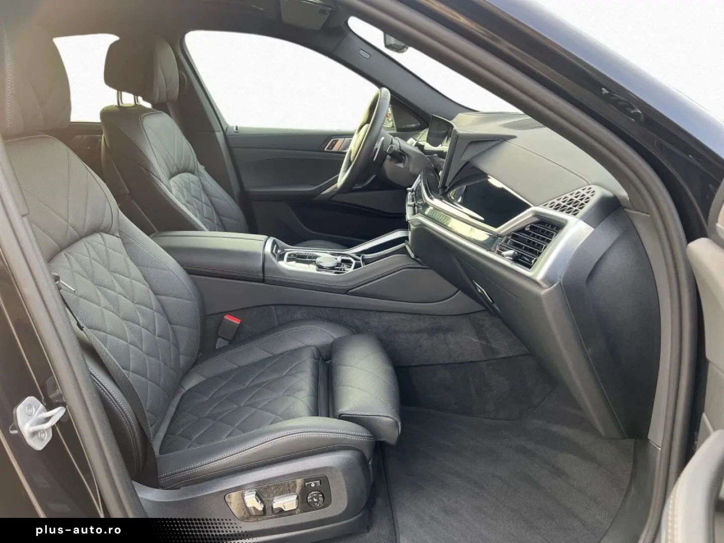 BMW X6 xDr40i MSport SoftClose Massage Ventilation AuxHeat