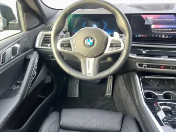 BMW X6 xDr40i MSport SoftClose Massage Ventilation AuxHeat