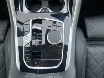 BMW X6 xDr40i MSport SoftClose Massage Ventilation AuxHeat