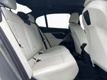 BMW 550e xDr Lim M SPORT PRO AdLED Pano B&W DAPro