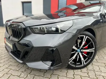 BMW 550e xDrive  M-Sport-Pro 360  ACC IAL PANO HUP
