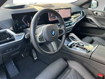 BMW X6 xDr30d MSport Massage Ventil SoftClose IconicGlow