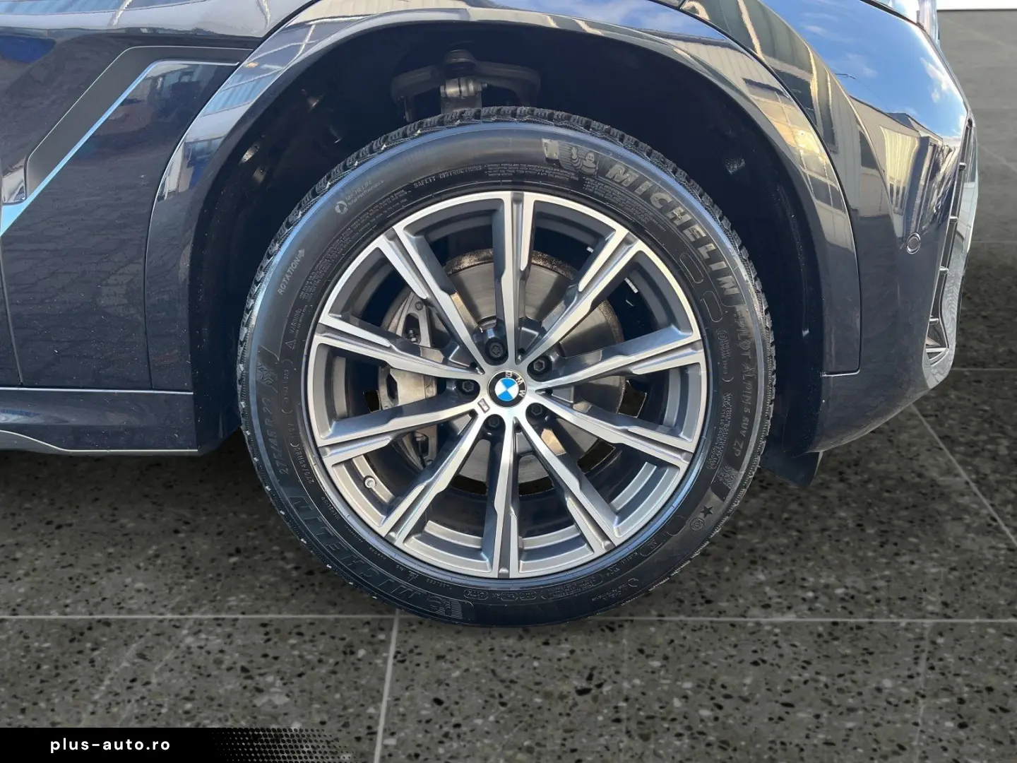 BMW X6 xDr30d MSport Massage Ventil SoftClose IconicGlow