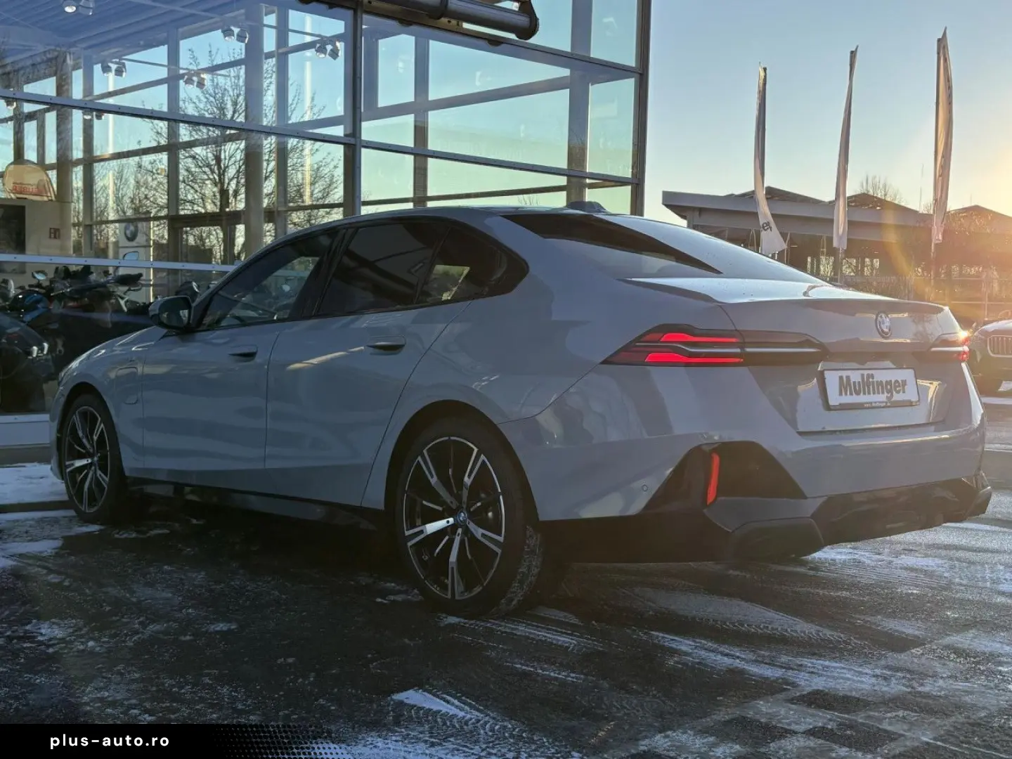 BMW 550e xDr.M Sport ACC SurView HUD Bow Wil.AHK 20