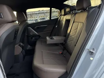 BMW 550e xDr.M Sport ACC SurView HUD Bow Wil.AHK 20