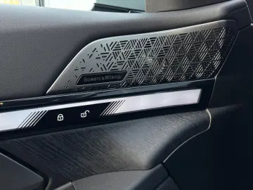 BMW 550e xDr.M Sport ACC SurView HUD Bow Wil.AHK 20