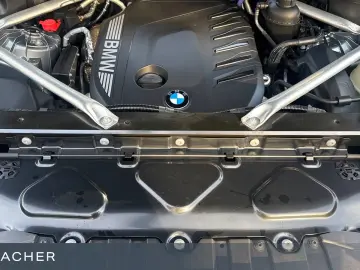 BMW X6 xDr30d SoftClose Massage Ventil IconicGlow 360