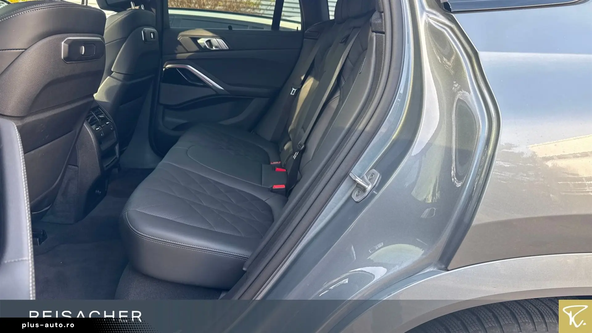 BMW X6 xDr30d SoftClose Massage Ventil IconicGlow 360