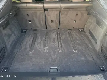 BMW X6 xDr30d SoftClose Massage Ventil IconicGlow 360