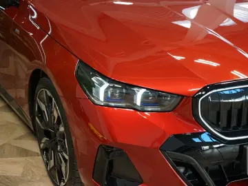 BMW 550e xDRIVE BOWERS HUD 360 62.562€ NETTO