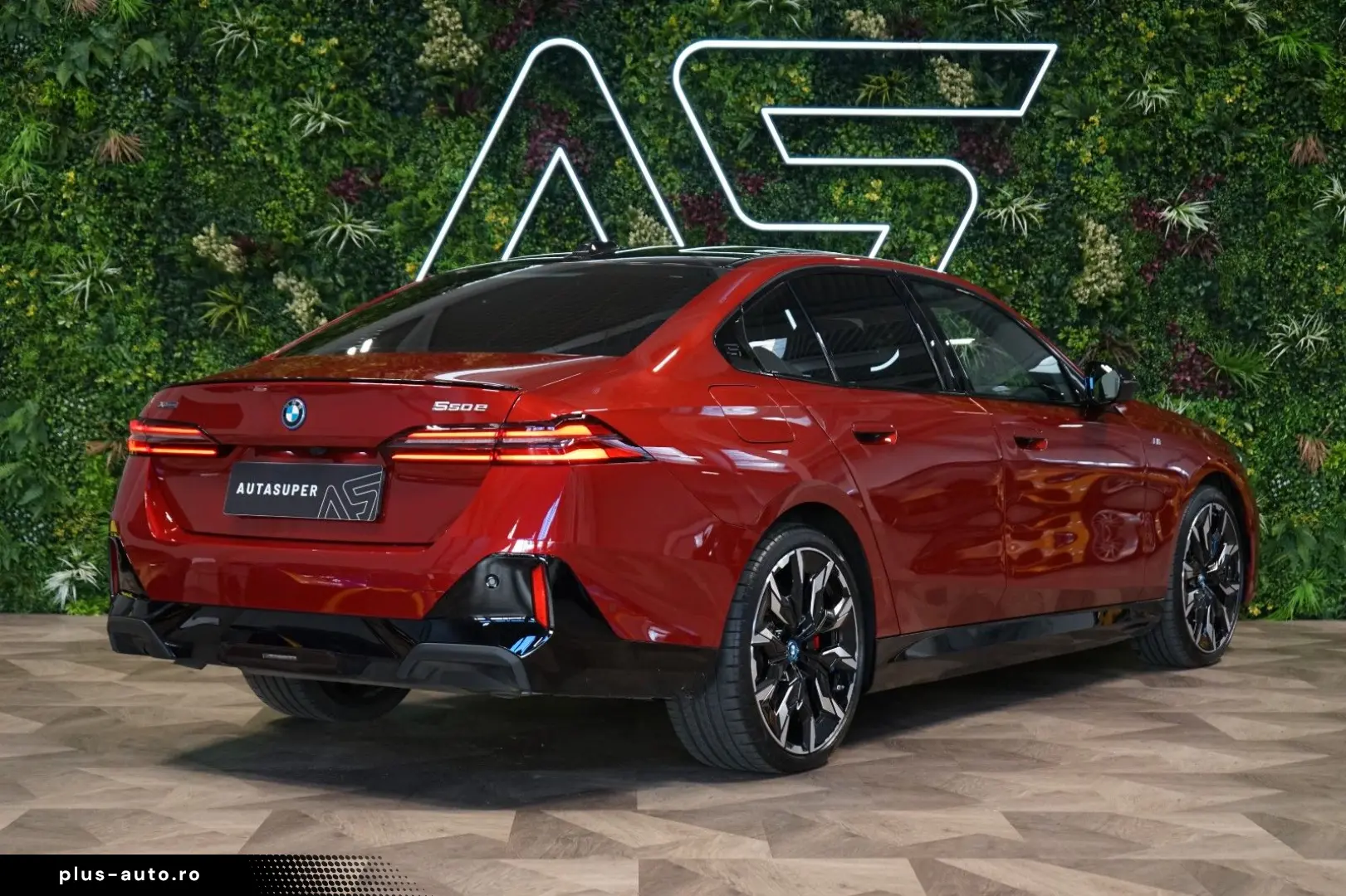 BMW 550e xDRIVE BOWERS HUD 360 62.562€ NETTO