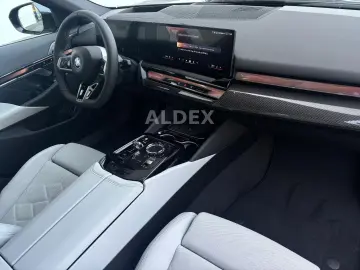 BMW 550 e xDrive M SPORT PRO
