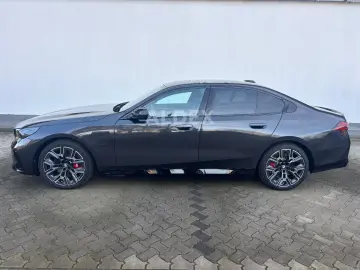 BMW 550 e xDrive M SPORT PRO