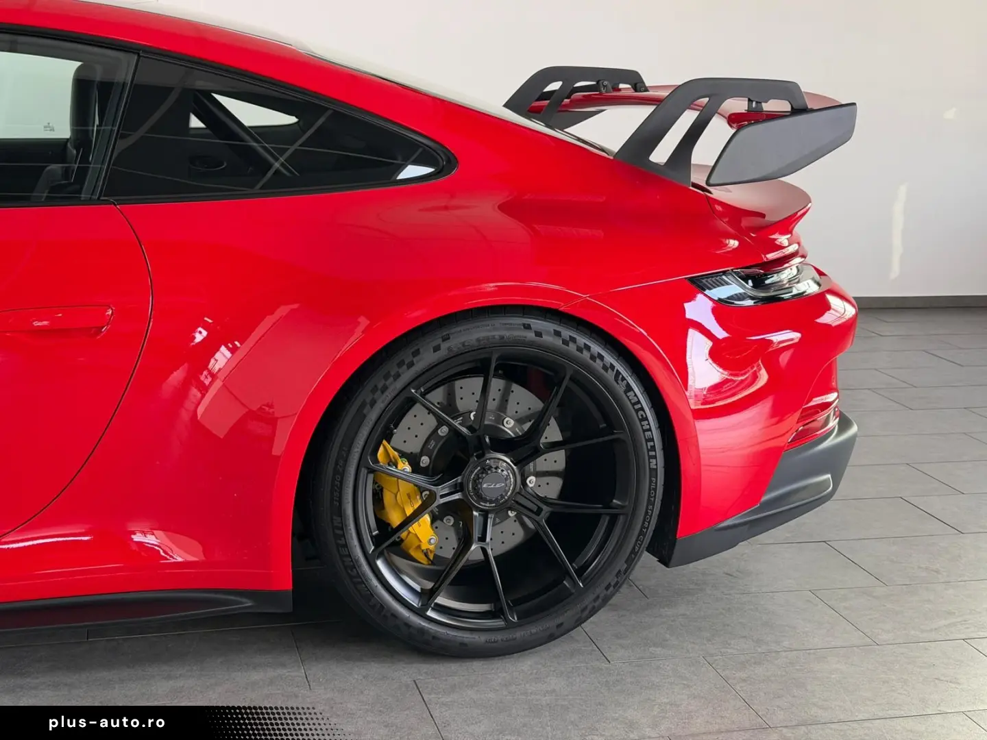 PORSCHE 992 GT3 Clubsport PCCB Carbon-Dach Schalensitze
