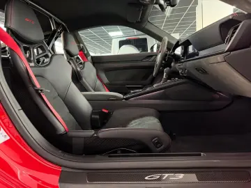 PORSCHE 992 GT3 Clubsport PCCB Carbon-Dach Schalensitze