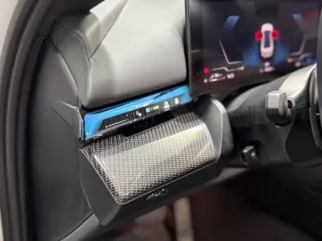 BMW 550e Lim. xDrive M SPORT CARBON PANO 21 ZOLL