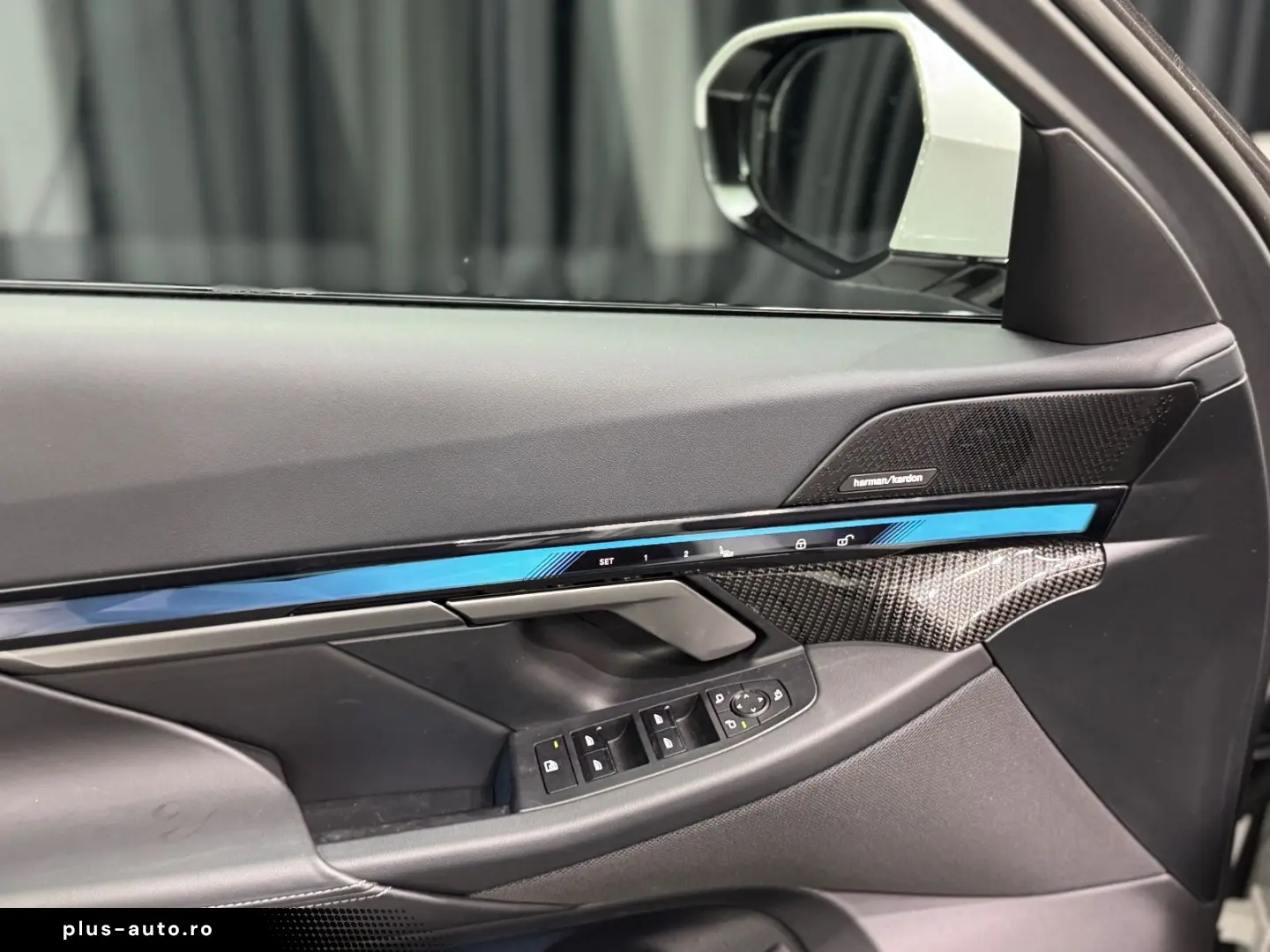 BMW 550e Lim. xDrive M SPORT CARBON PANO 21 ZOLL