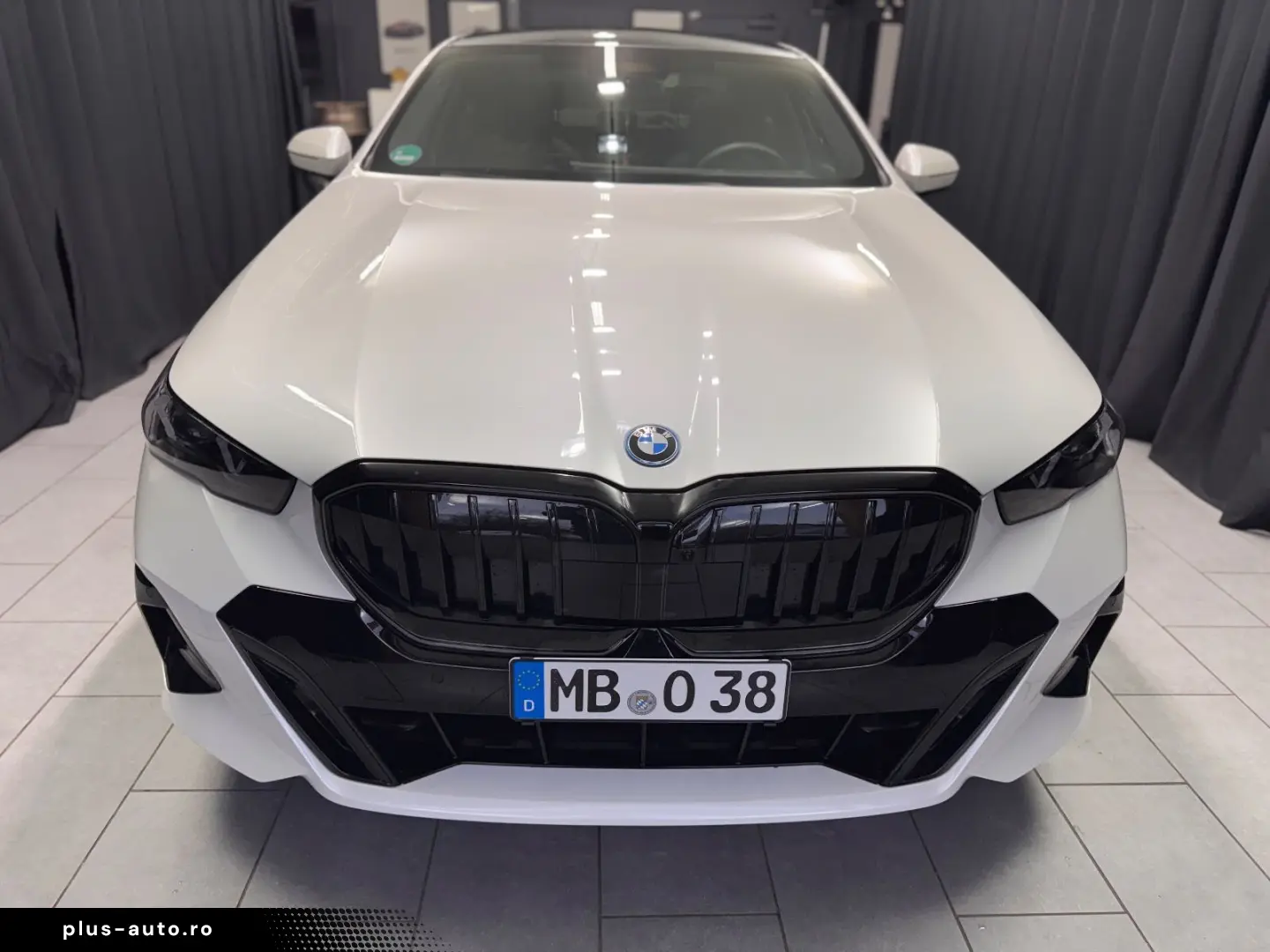 BMW 550e Lim. xDrive M SPORT CARBON PANO 21 ZOLL