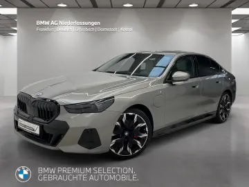 BMW 550e xDrive M Sport AHK Driv.Assist.Prof Kamera