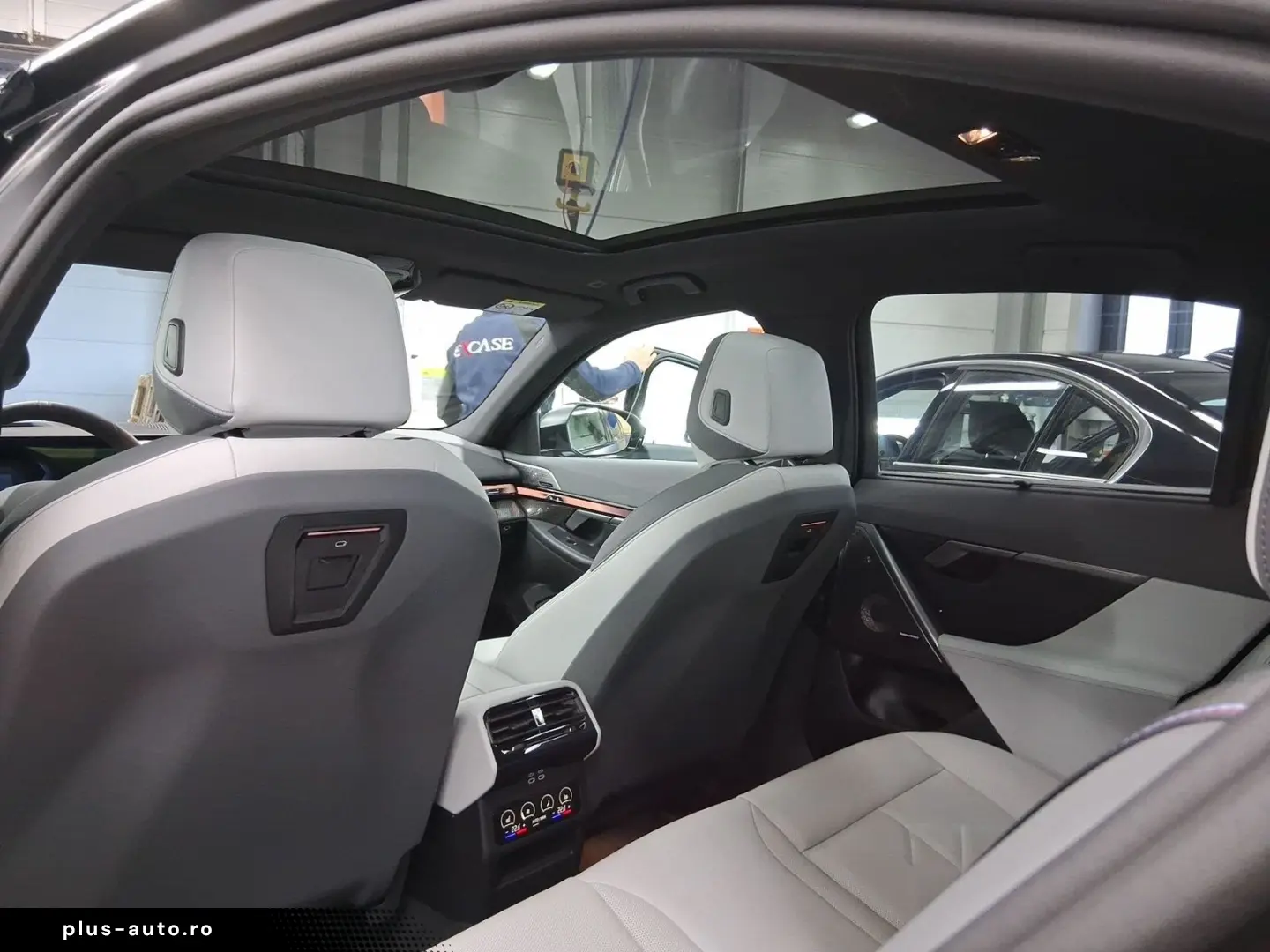 BMW 550e xDrive Limousine FrozenDeep DrivAssProf Par