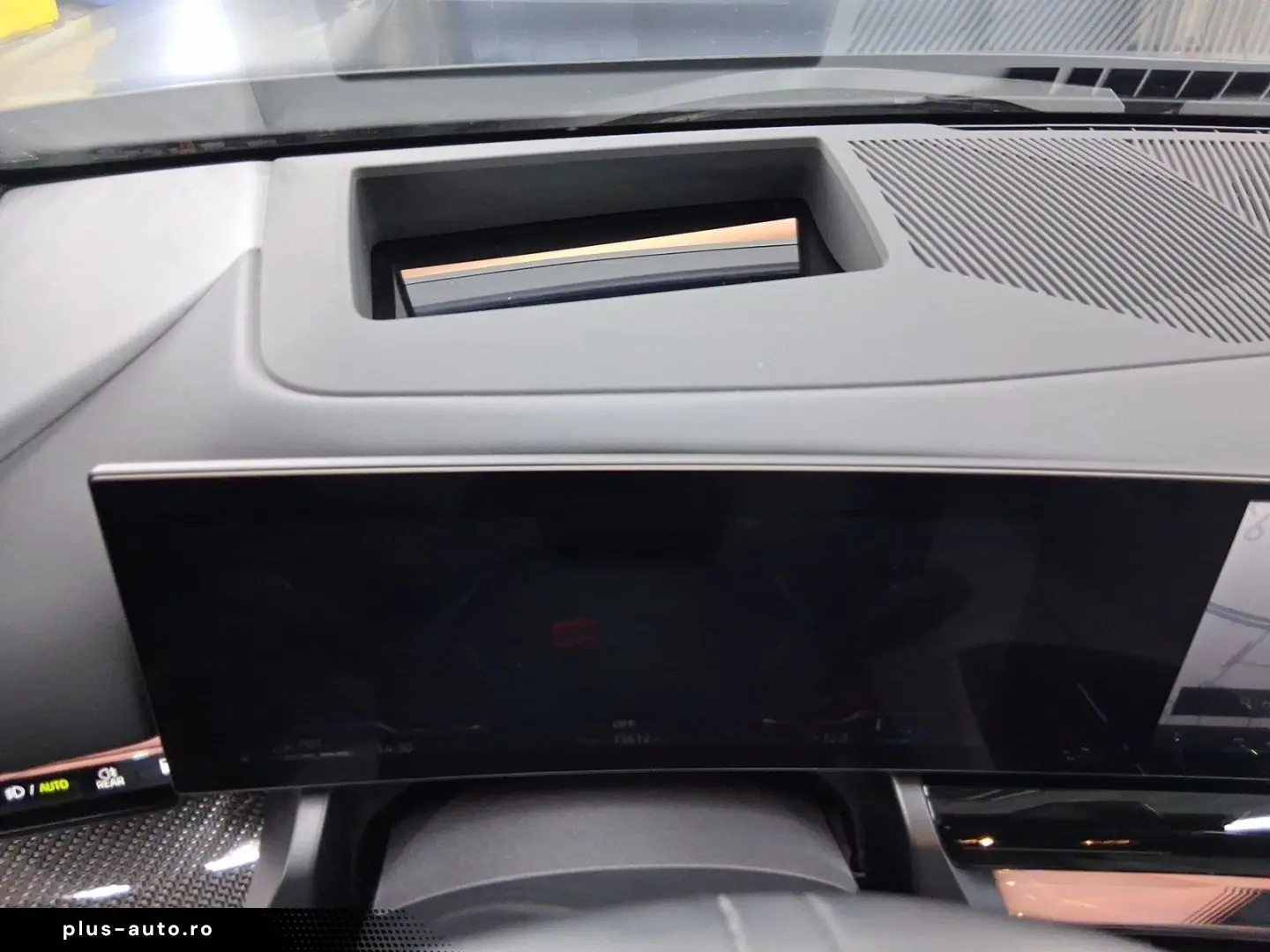 BMW 550e xDrive Limousine FrozenDeep DrivAssProf Par