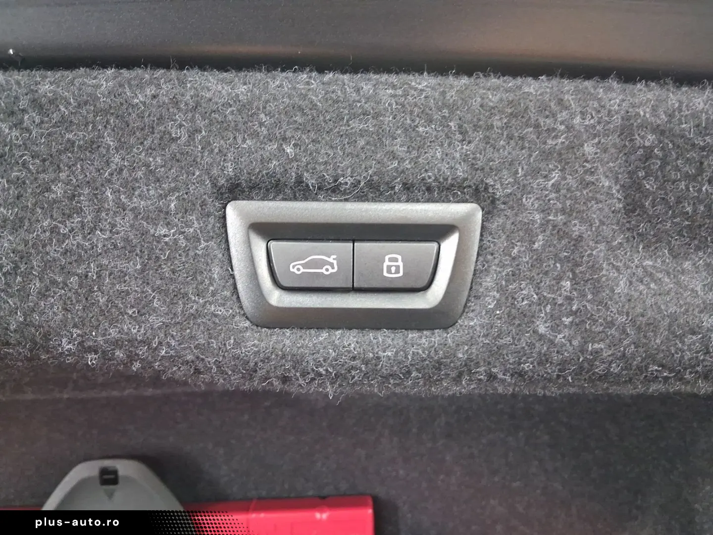 BMW 550e xDrive Limousine FrozenDeep DrivAssProf Par