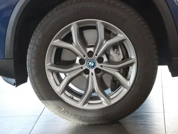 BMW X5 xDrive45e xLine AHK