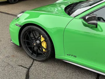 PORSCHE 911 Carrera 4 Coupe GTS PDK   Carbon Dach   A...