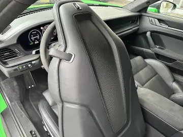 PORSCHE 911 Carrera 4 Coupe GTS PDK   Carbon Dach   A...