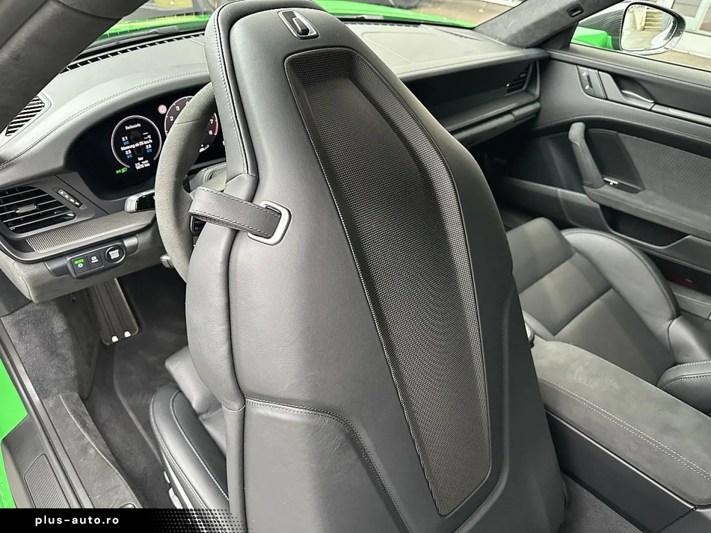 PORSCHE 911 Carrera 4 Coupe GTS PDK   Carbon Dach   A...