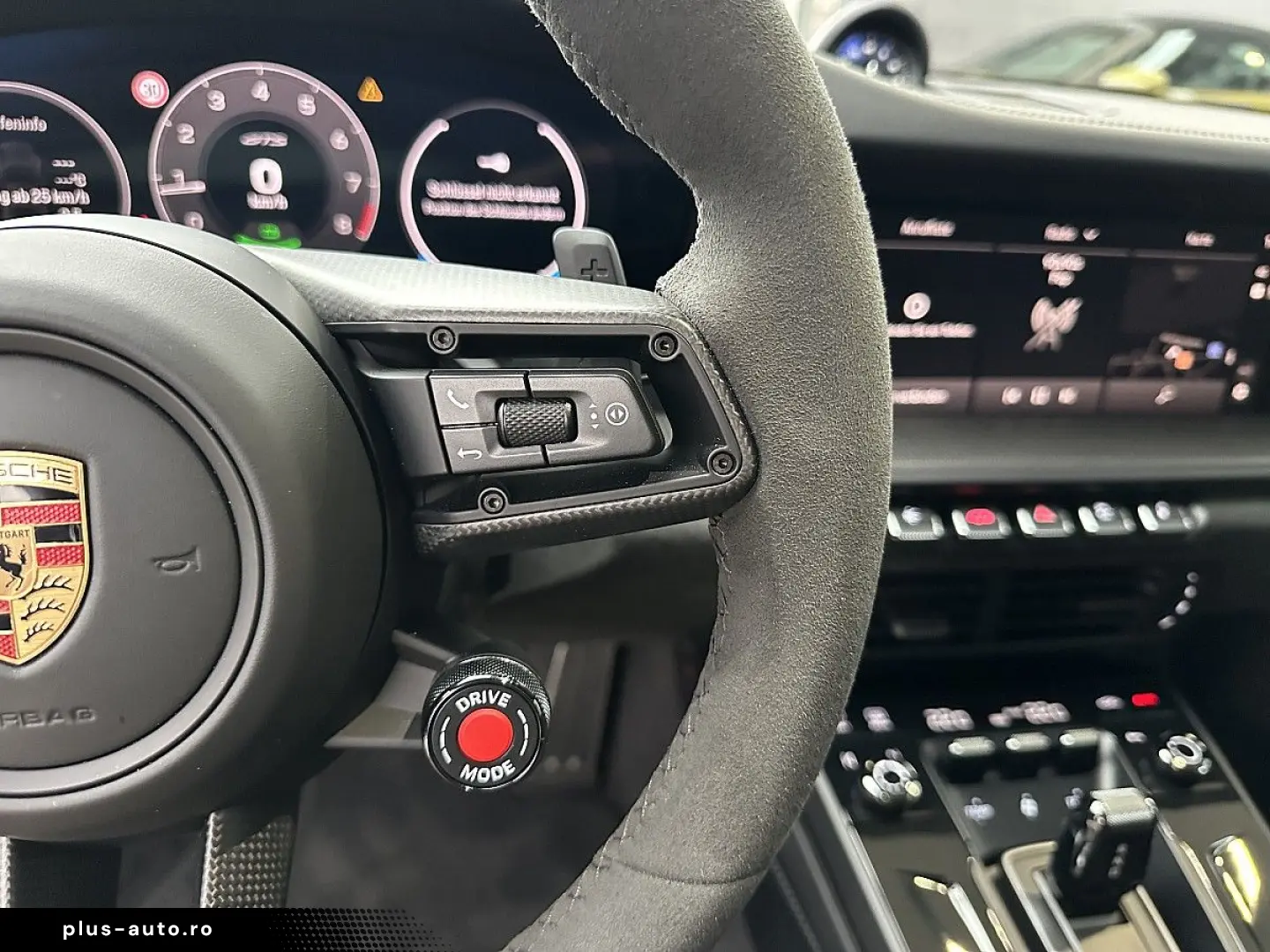 PORSCHE 911 Carrera 4 Coupe GTS PDK   Carbon Dach   A...