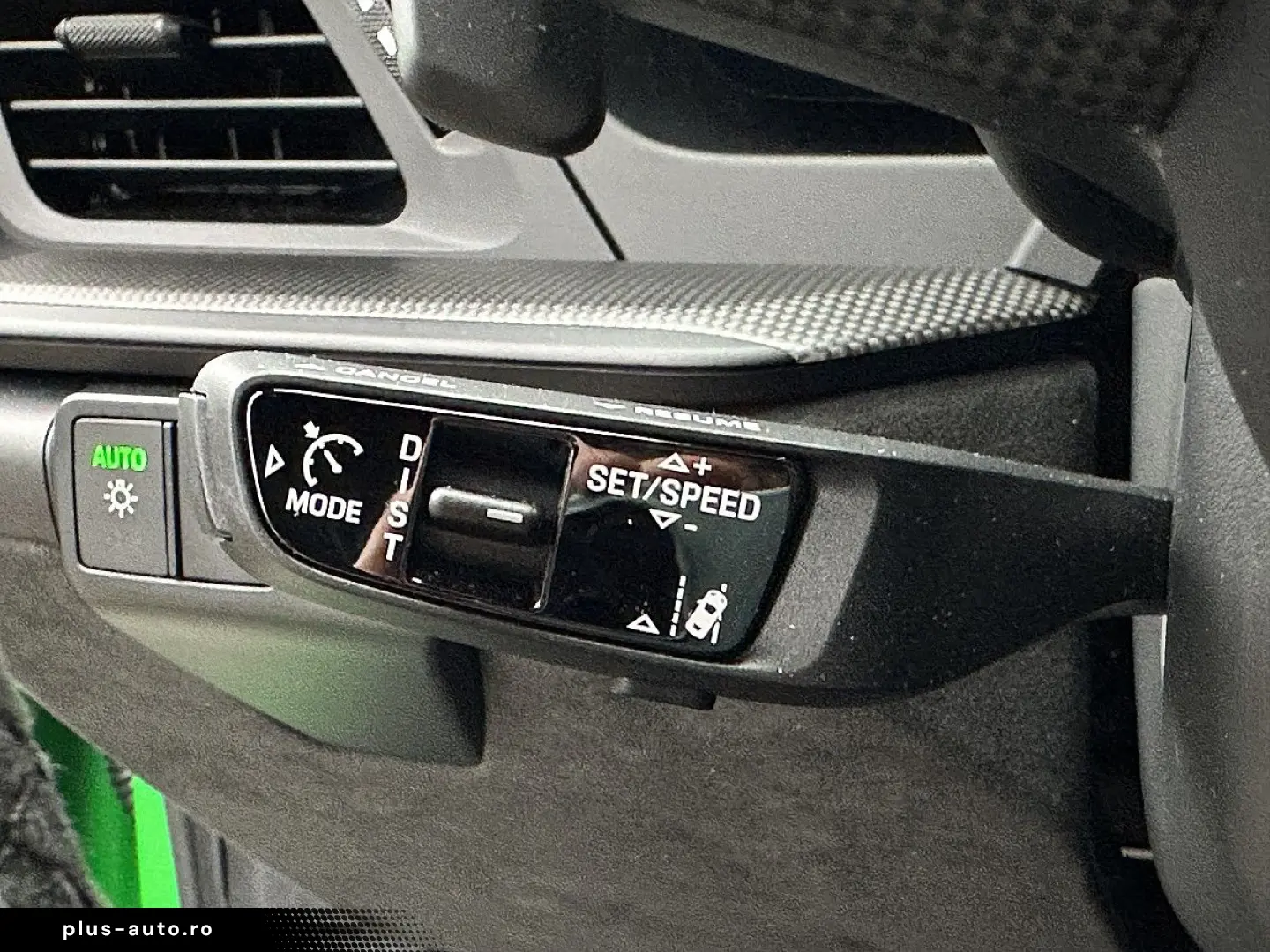 PORSCHE 911 Carrera 4 Coupe GTS PDK   Carbon Dach   A...