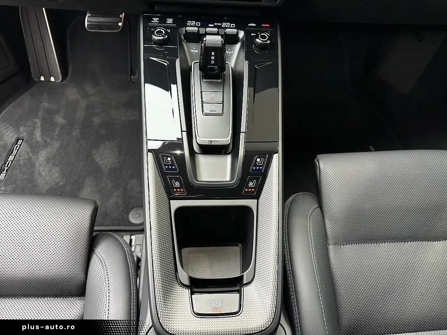 PORSCHE 911 Carrera 4 Coupe GTS PDK   Carbon Dach   A...