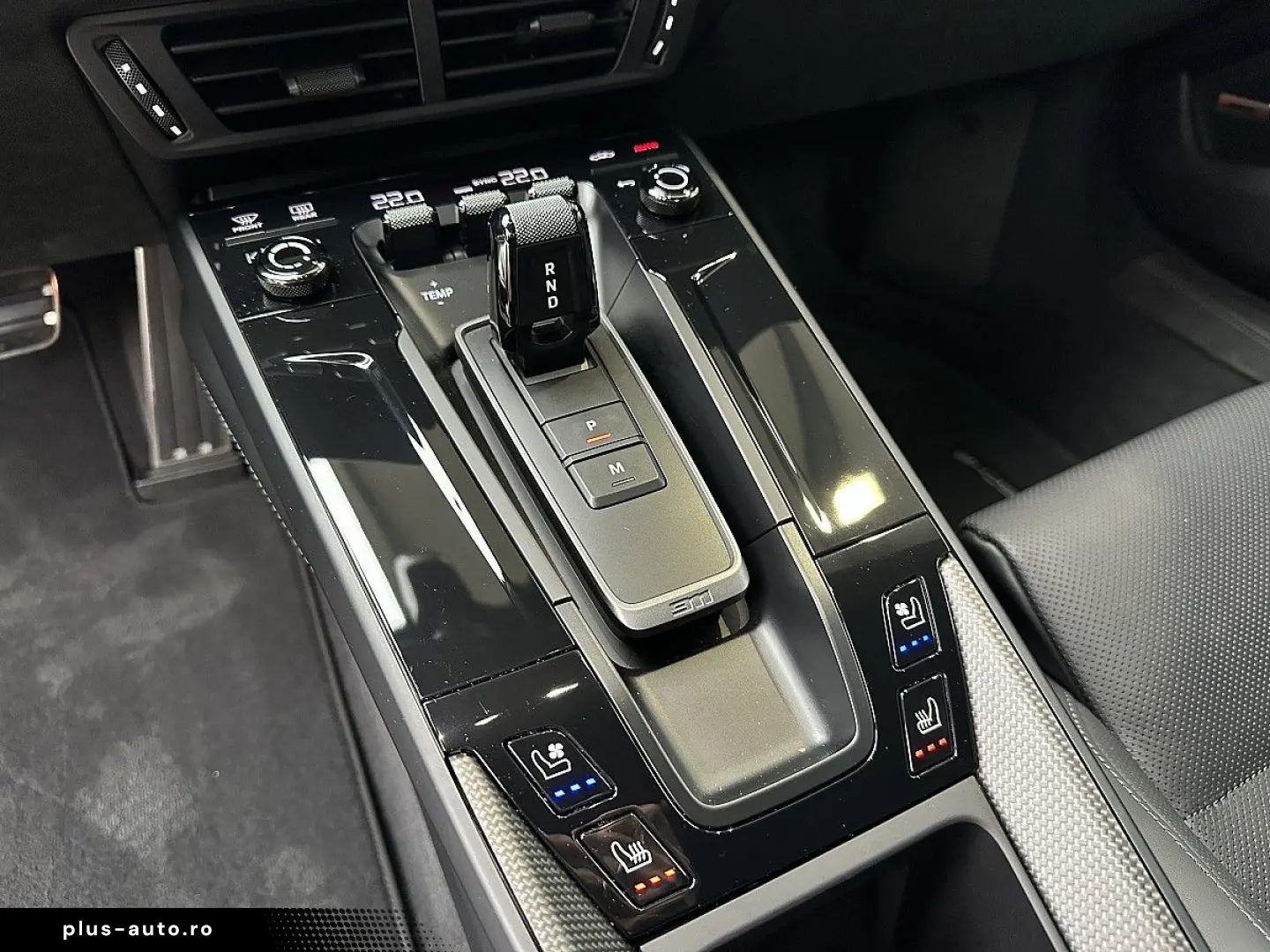 PORSCHE 911 Carrera 4 Coupe GTS PDK   Carbon Dach   A...