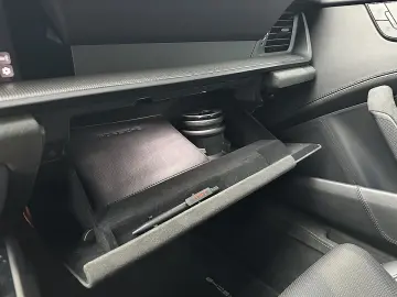 PORSCHE 911 Carrera 4 Coupe GTS PDK   Carbon Dach   A...