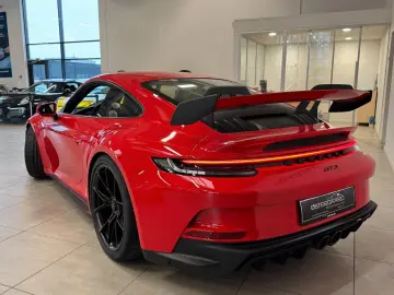 PORSCHE 911 GT3
