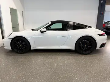 PORSCHE 911 Targa 4  SPORT-CHRONO BOSE SITZ-KÜHLUNG PTS