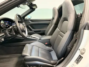 PORSCHE 911 Targa 4  SPORT-CHRONO BOSE SITZ-KÜHLUNG PTS