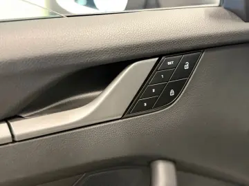 PORSCHE 911 Targa 4  SPORT-CHRONO BOSE SITZ-KÜHLUNG PTS