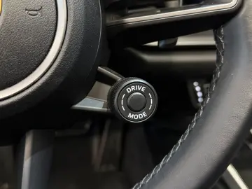 PORSCHE 911 Targa 4  SPORT-CHRONO BOSE SITZ-KÜHLUNG PTS