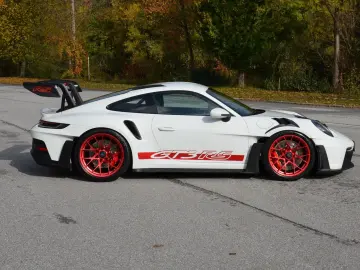 PORSCHE 911 GT3 RS